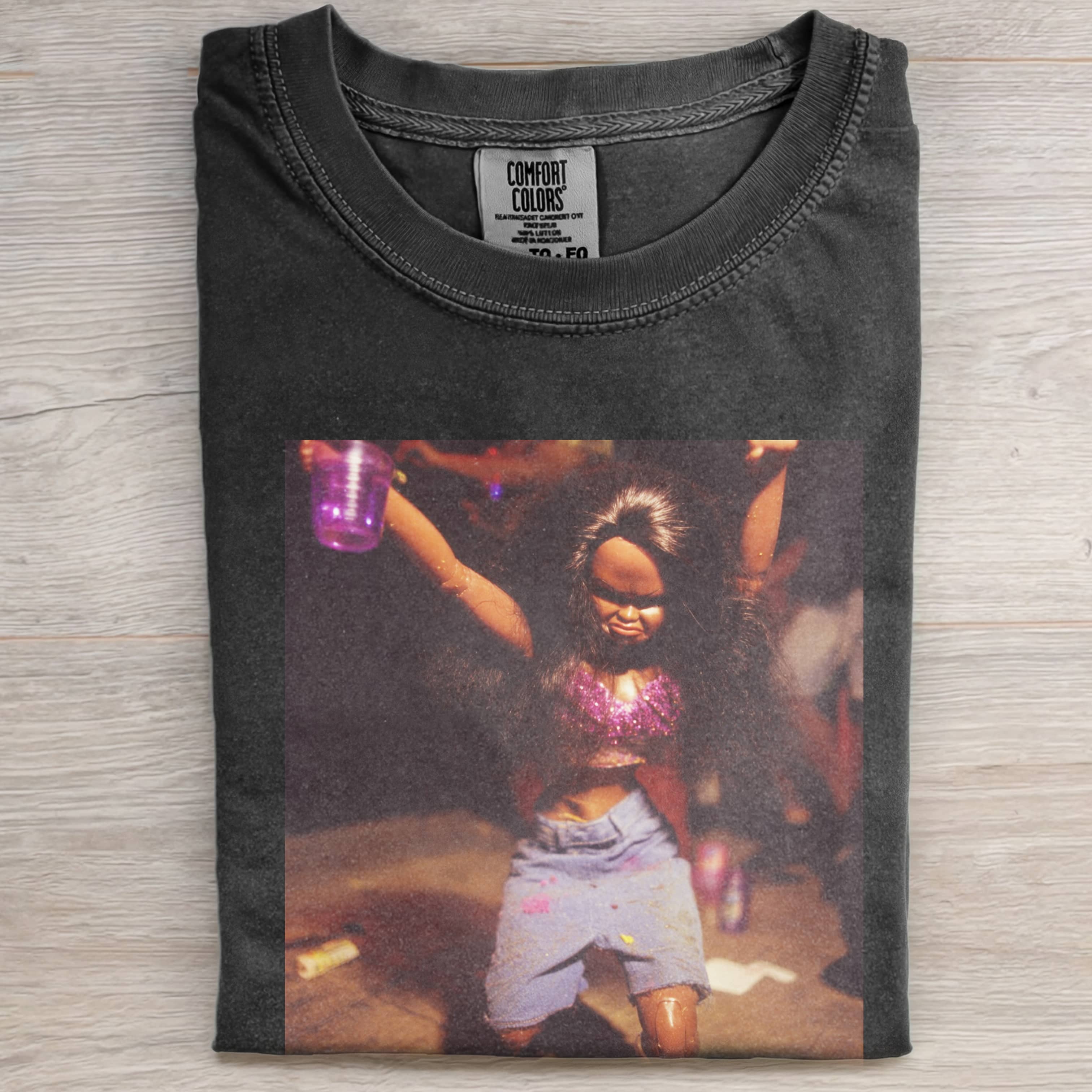 BARBIECORE BLACK DANCING T-SHIRT