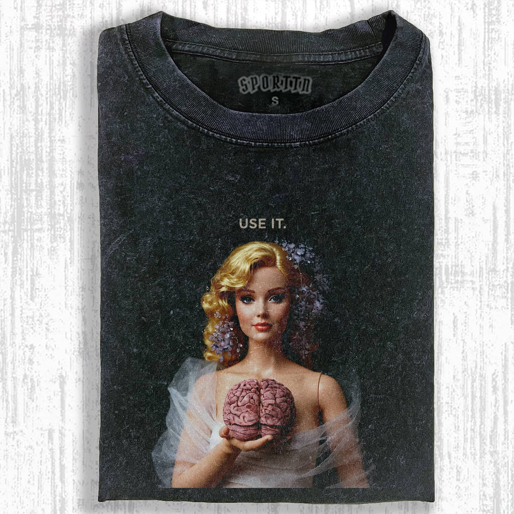 BARBIECORE MEME ICON TEE