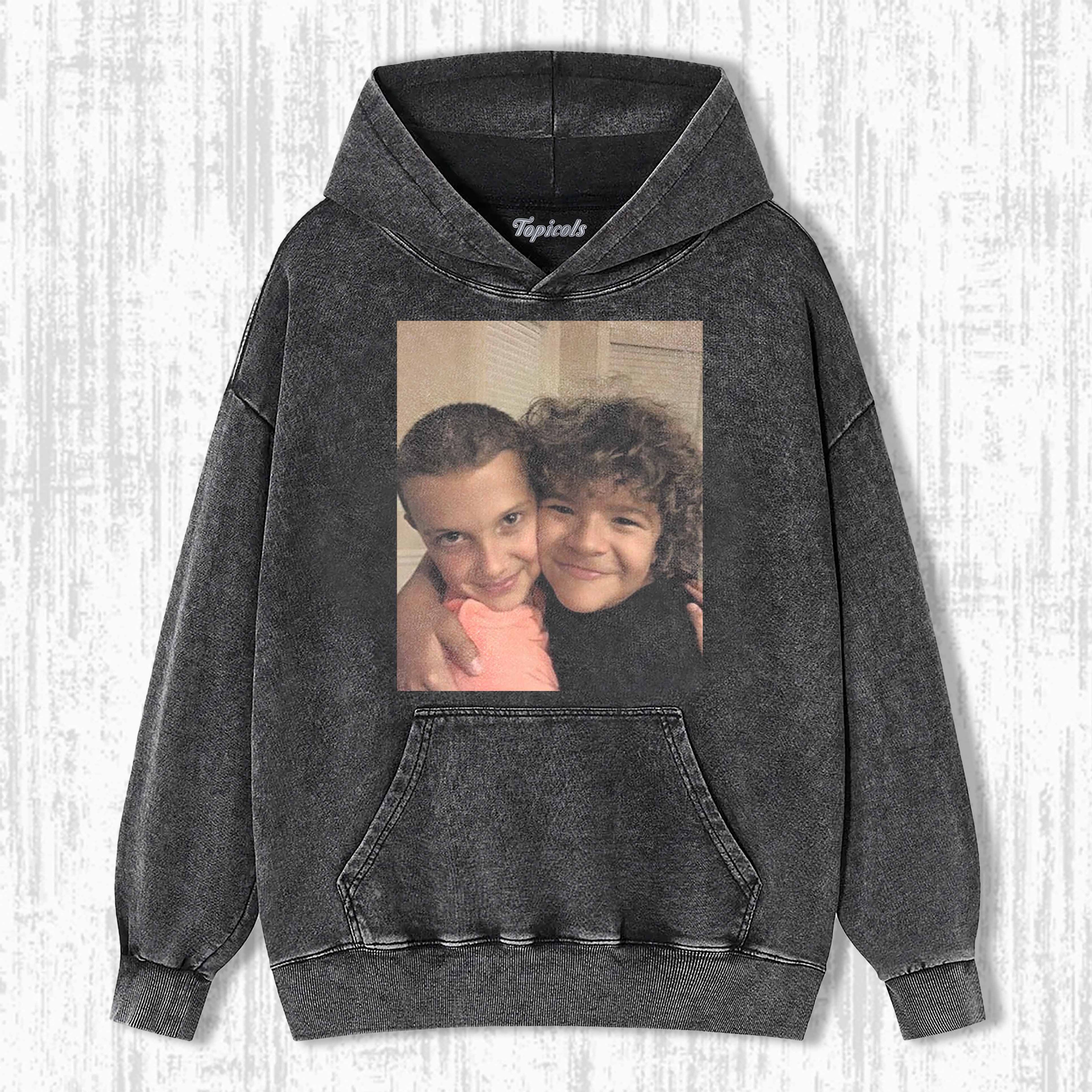 STRANGER THINGS T-SHIRT