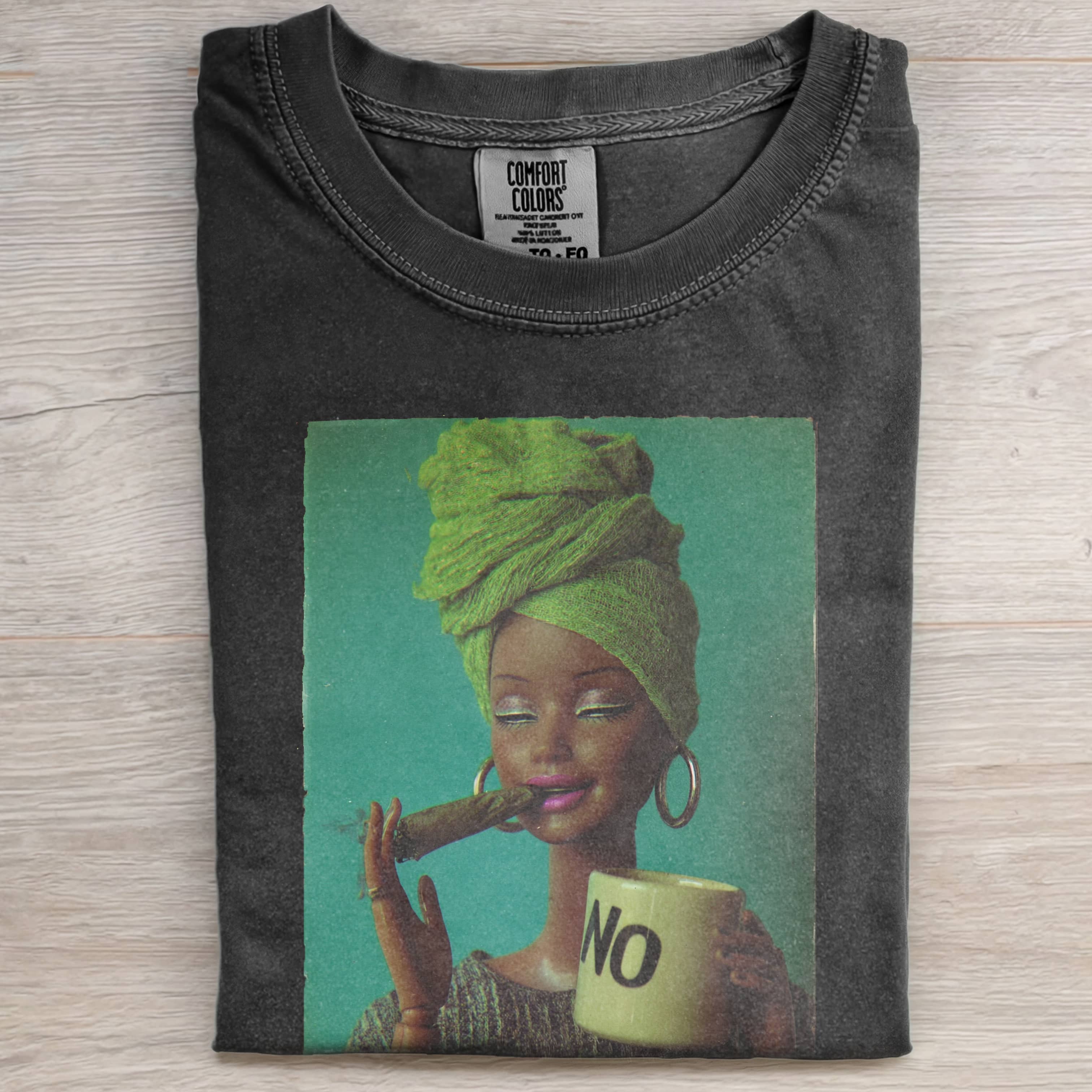 BARBIECORE BLACK RETRO T-SHIRT