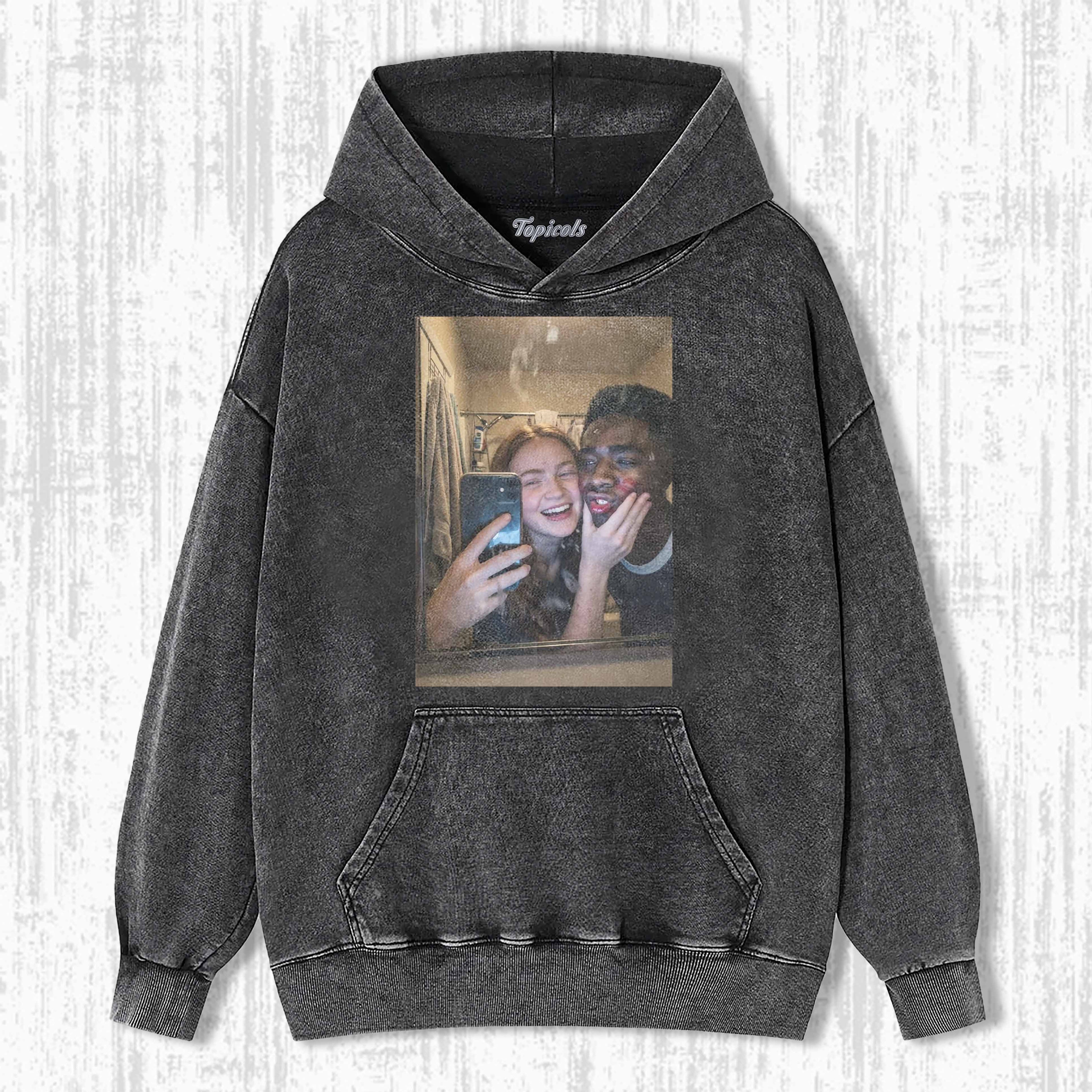 STRANGER THINGS T-SHIRT