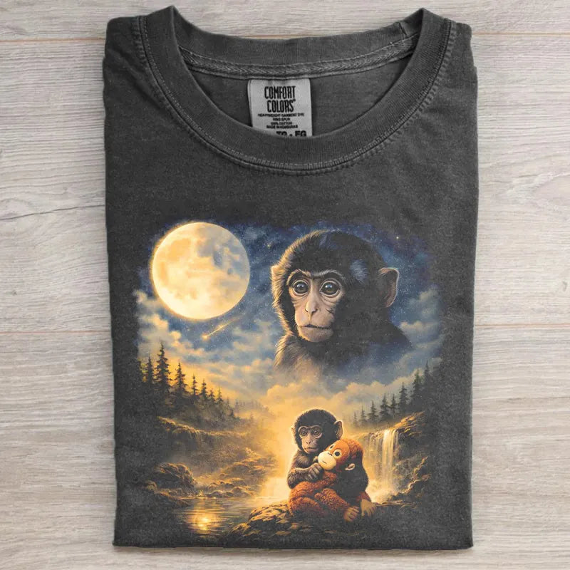 T-shirt gráfica Punch Monkey Moon