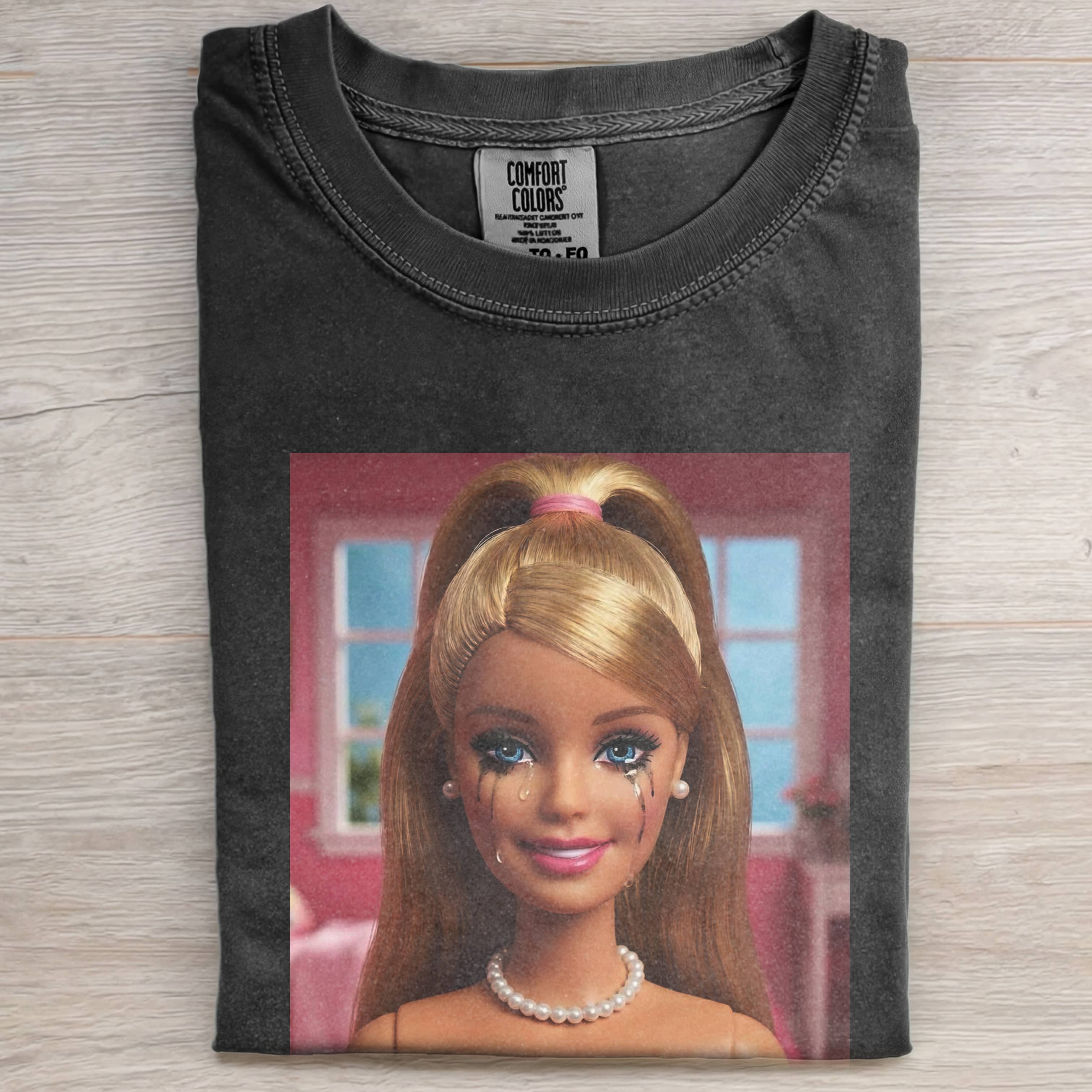 BARBIECORE CRYING MAKEUP RETRO T-SHIRT
