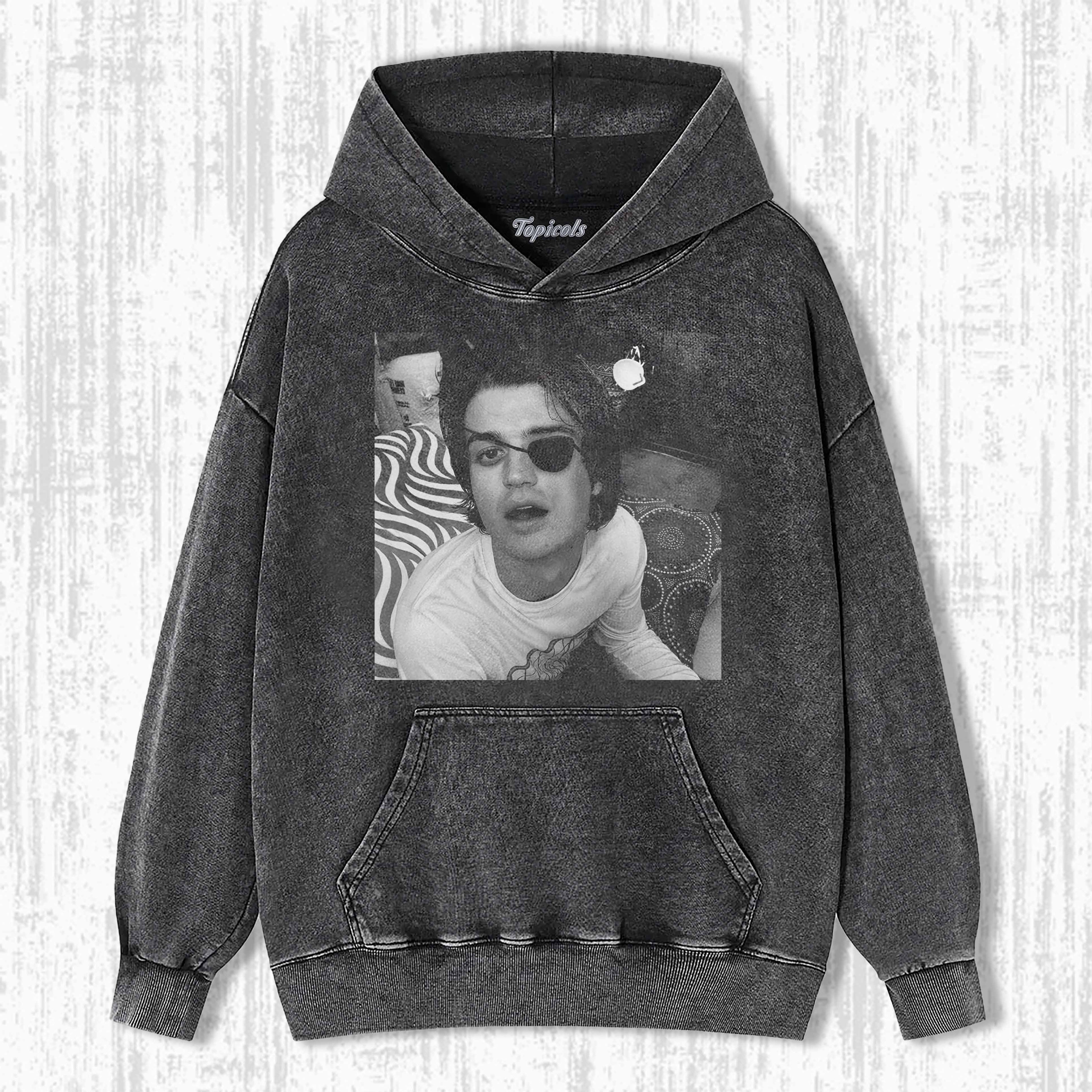 STRANGER THINGS T-SHIRT