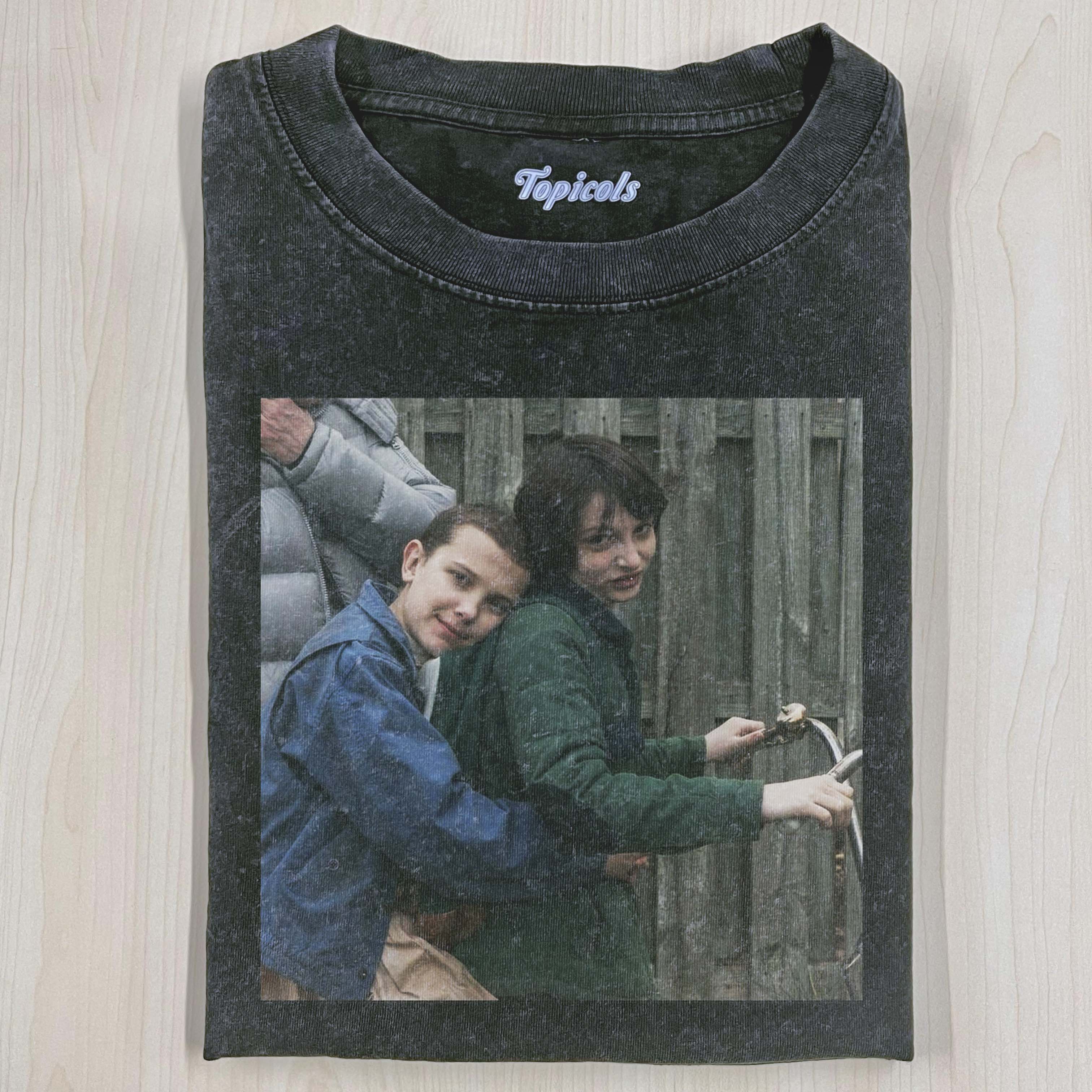 STRANGER THINGS T-SHIRT