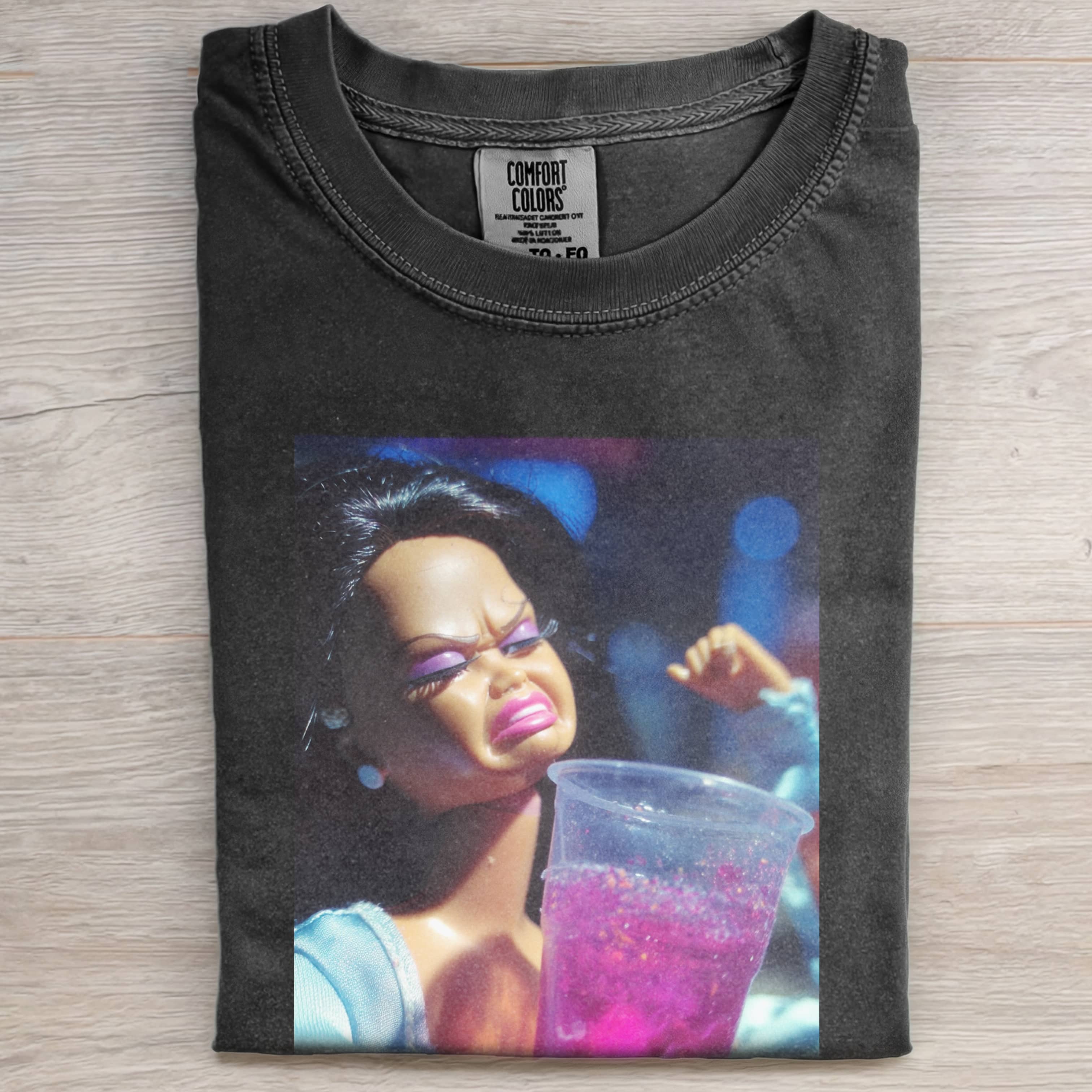 FESTA BARBIECORE NEGRA T-SHIRT PARA BEBER